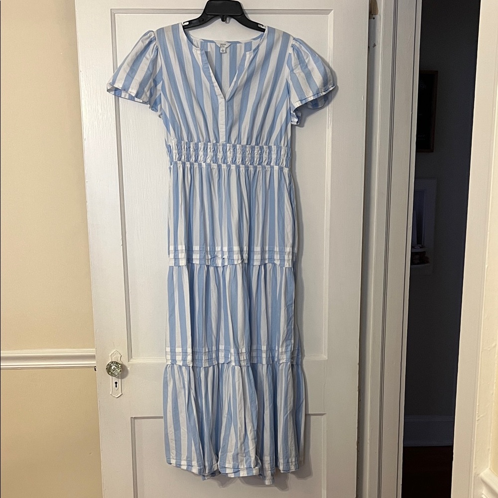 Crown & Ivy Large Dress